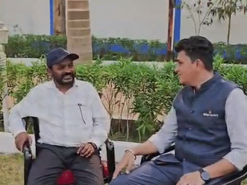 17 की उम्र में थामी बंदूक, 131 जवान-नागरिकों की हत्या:बोला- जिनके घर उजाड़े, उनसे माफी मांगूंगा; पापाराव ने कर्मा-मंडावी हत्याकांड के खोले राज