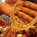 सोना ₹679 बढ़कर ₹1.49 लाख पर पहुंचा:इस साल ₹16 हजार महंगा हो चुका, चांदी आज ₹582 बढ़कर ₹2.37 लाख पर पहुंची