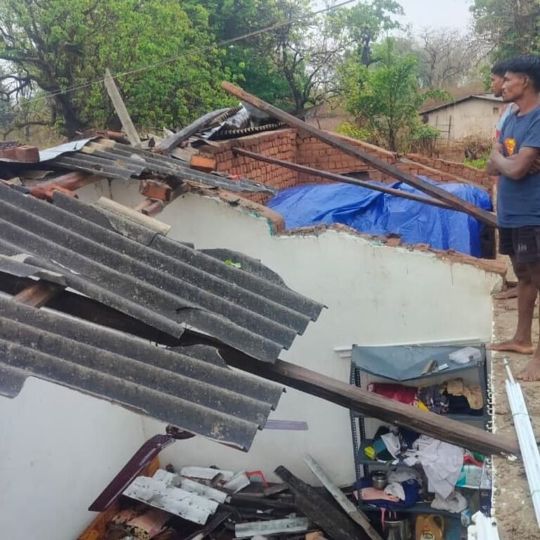 कोंडागांव में आंधी-तूफान से घर क्षतिग्रस्त:केजंग गांव में परिवार सुरक्षित, प्रशासन से मदद की अपील