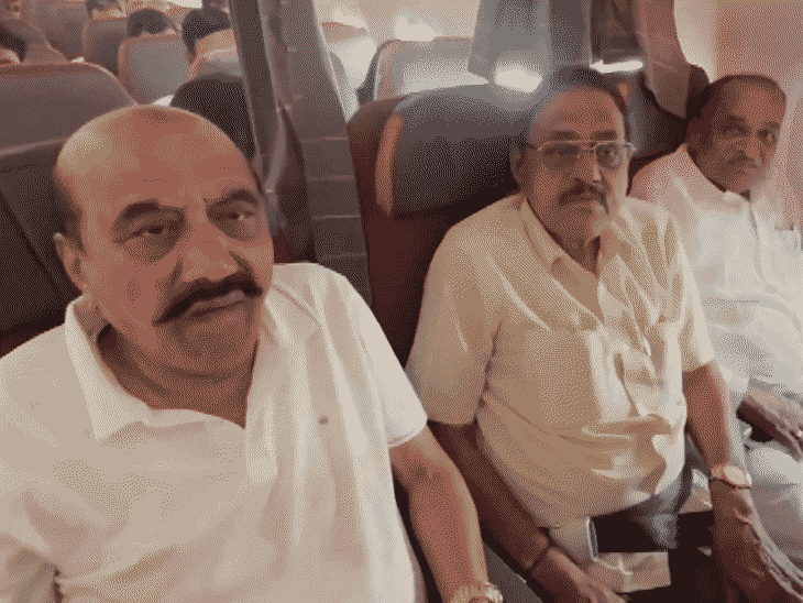 कर्नाटक कांग्रेस के 30 विधायक दिल्ली पहुंचे:कैबिनेट में फेरबदल की मांग; पहली बार जीते 38 MLA ने भी 5 मंत्री पद मांगे