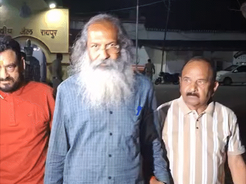 शराब घोटाला…सौम्या और तांत्रिक KK की जेल से रिहाई:हाईकोर्ट से मिली थी जमानत, श्रीवास्तव बोले- मेरे भाजपा नेताओं से भी संबंध, दोस्ती गुनाह नहीं