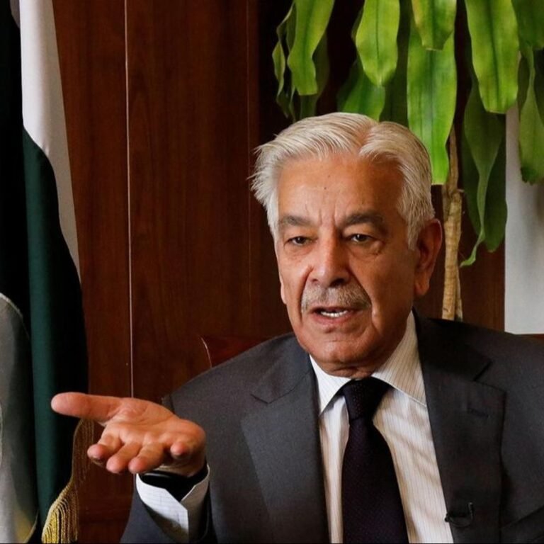 पाकिस्तानी रक्षा मंत्री की भारत को धमकी:कहा- अगला युद्ध बॉर्डर तक नहीं रहेगा, कोलकाता तक पहुंचेंगे; उनके घरों में ही उन पर हमला करेंगे