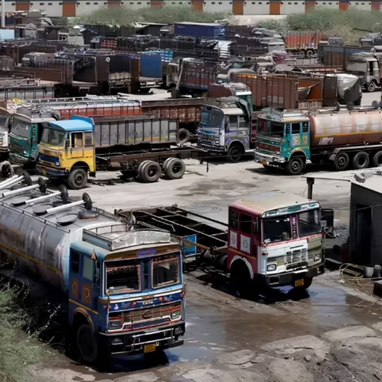 दावा- डीजल महंगा होने से 19 लाख ट्रक बंद:माल भाड़ा 15% तक बढ़ा, खाने-पीने का सामान महंगा हो सकता है