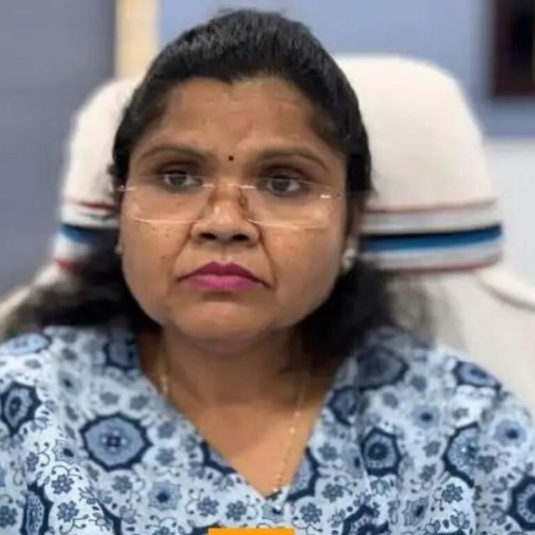 जॉइनिंग से पहले बदली कोरिया कलेक्टर की पोस्टिंग:48 घंटे पहले पुष्पा साहू को मिली थी जिम्मेदारी, अब IAS रोक्तिमा यादव संभालेंगी जिला