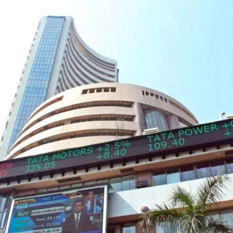 सेंसेक्स 250 अंक गिरकर 77,000 के स्तर पर आया:निफ्टी में भी 100 अंक की गिरावट, ये 24,000 के स्तर पर कारोबार कर रहा