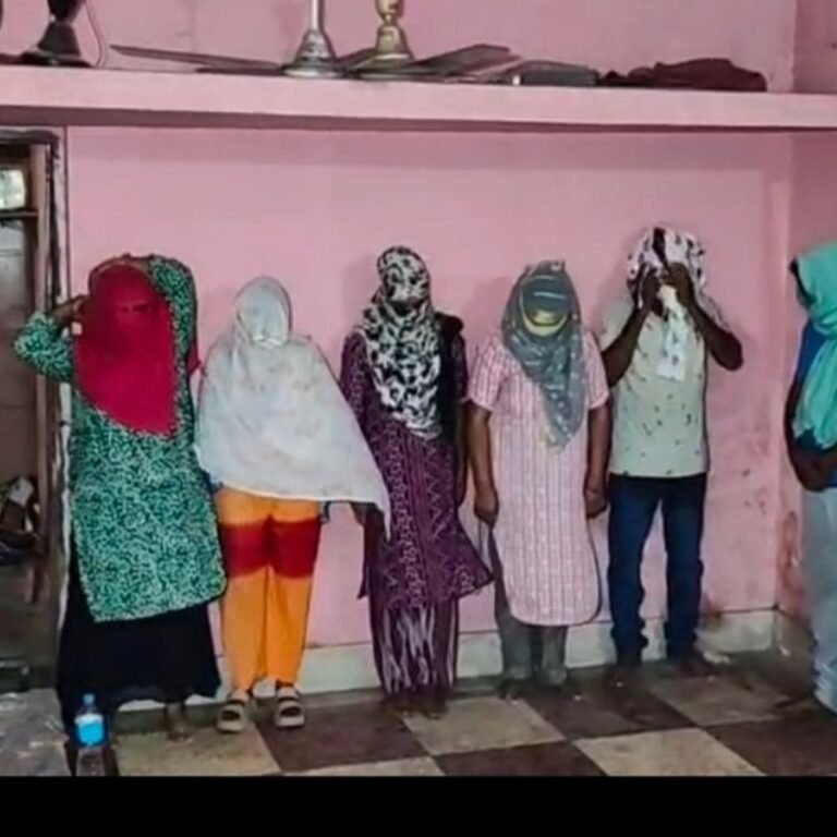रायगढ़ में सेक्स रैकेट का भंडाफोड़:4 युवतियां और 2 दलाल हिरासत में, लंबे समय से चल रहा था, स्थानीय लोगों की शिकायत पर एक्शन