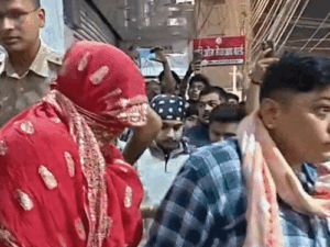 दुर्ग में आइसक्रीम पार्लर की आड़ में देह व्यापार:पुलिस का छापा; 3 युवतियां और 3 ग्राहक मिले, जिनके नंबर सेव, उन्हीं को मिलती एंट्री
