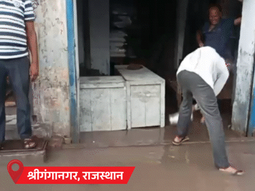 मानसून 5 दिन से यूपी-छत्तीसगढ़ बॉर्डर पर अटका:हरियाणा में ओलावृष्टि, आंधी से पेड़ गाड़ियों पर गिरे; राजस्थान समेत 7 राज्यों में पारा 40°C के पार