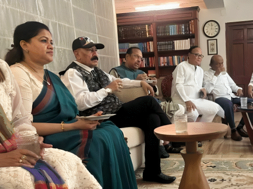 दावा-TMC के 20 सांसद भूपेंद्र यादव से मिले:बंगाल सीएम शुभेंदु अधिकारी भी मौजूद रहे; पार्टी के राज्यसभा सांसद सुखेंदु का इस्तीफा, पार्टी भी छोड़ी