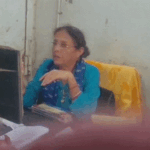 अकाउंट से पैसे निकालने पर बैंक मैनेजर ने मांगे 10000,VIDEO:महिला ने ​की शिकायत,विधायक ने भी उठाए सवाल,बात की तो बोली-जो करना है कर लो