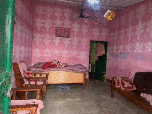 घर के अलग-अलग कमरों में मिली पति-पत्नी की लाश:मां ने देखा बहू-बेटे का शव, दोनों के बीच अक्सर होते थे विवाद;पुलिस जांच में जुटी