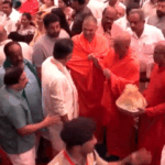 कर्नाटक के CM डीके शिवकुमार थोड़ी देर में शपथ लेंगे:जी परमेश्वर उपमुख्यमंत्री बनेंगे; सिद्धारमैया के बेटे समेत 12 मंत्री शपथ लेंगे