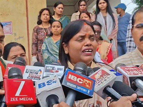 महापौर का 3 लाख रिश्वत मांगने का कथित ऑडियो वायरल:रोते हुए मंजूषा भगत बोलीं-मेरे खिलाफ साजिश, कांग्रेस ने कहा-निगम में भ्रष्टाचार का खुला खेल