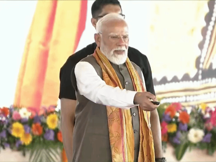 मोदी बोले-बंगाल को PAK का हिस्सा बनाने की कोशिश हुई:मजहबी एजेंडा चलाया गया, घुसपैठियों का अड्डा बनने दिया; अब कानून का राज