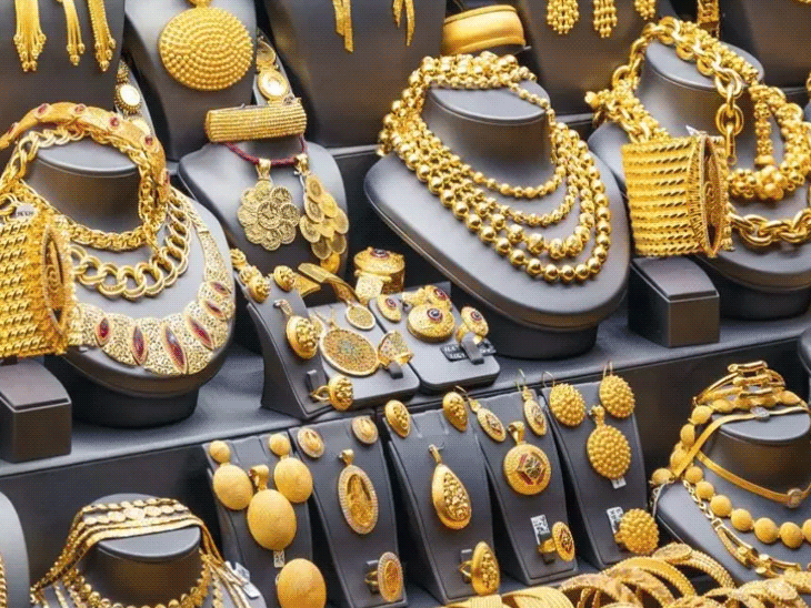 चांदी ₹744 गिरकर ₹2.48 लाख पर आई:10 ग्राम सोना ₹558 सस्ता होकर ₹1.50 लाख का हुआ, कैरेट के हिसाब से देखें कीमत