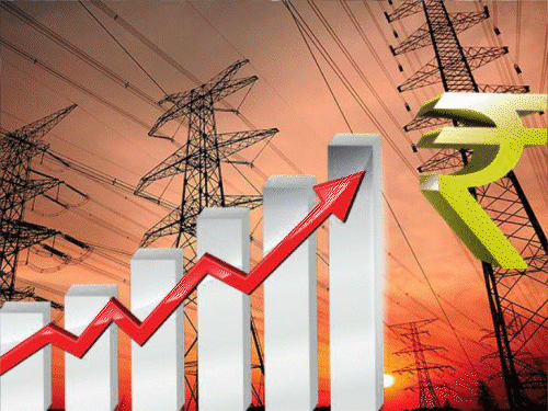 छत्तीसगढ़ में बिजली महंगी, 30-50 पैसे प्रति यूनिट की बढ़ोतरी:कमर्शियल यूजर्स-किसानों को भी झटका, 1 जुलाई से लागू होगी नई दरें