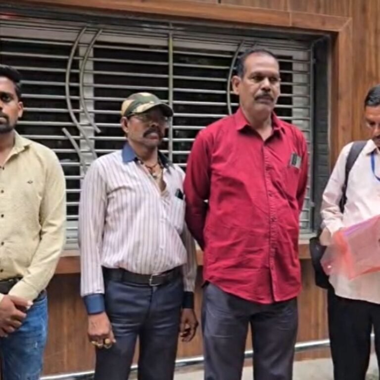 बिलासपुर में पॉलीथिन जब्ती करने पर बवाल:पार्षद के देवर ने निगमकर्मी को दी गाली, आडियो रिकार्डिंग लेकर थाना पहुंचे स्वच्छता इंस्पेक्टर, केस दर्ज