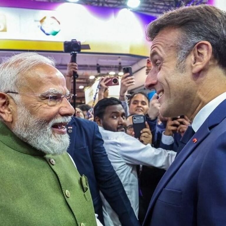 मैक्रों ने हिंदी में कहा- भारत-फ्रांस की दोस्ती अमर रहे:मित्र नरेंद्र, आपका स्वागत करके बहुत खुशी हुई; PM मोदी पेरिस से दिल्ली रवाना