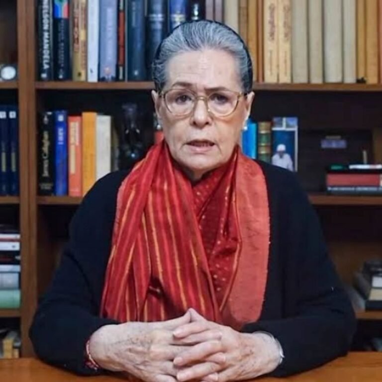 सोनिया बोलीं- गाजा में बच्चों को खत्म करने की कोशिश:भारत अकेला जिसने चुप्पी साधी; दुनिया इजराइल से दूर जा रही, भारत पास