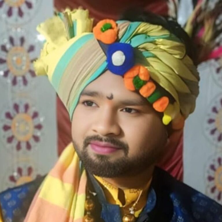 बालोद में लोक-कलाकार प्रेम साहू की हार्ट अटैक से मौत:सीने में उठा दर्द; बेटे को देखने अस्पताल जा रहे माता-पिता सड़क हादसे में गंभीर