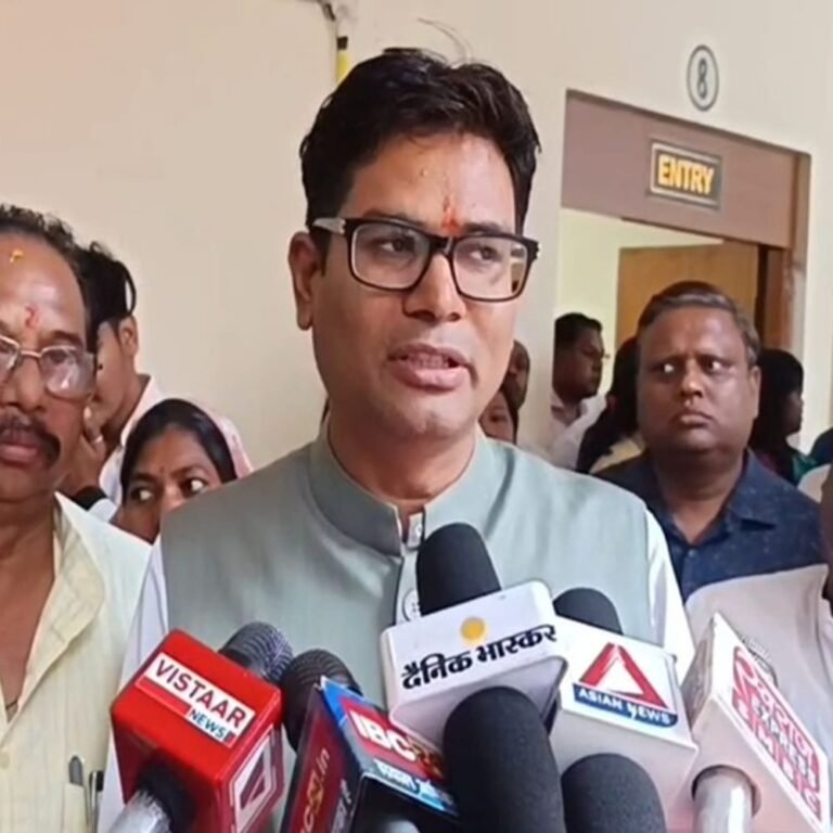 ओपी बोले- जय-वीरू के झगड़े में नहीं बना सरगुजा मेडिकल-कॉलेज:उस समय सिंहदेव स्वास्थ्य-मंत्री और भूपेश वित्तमंत्री थे, अब भाजपा ने जारी किए ₹100 करोड़