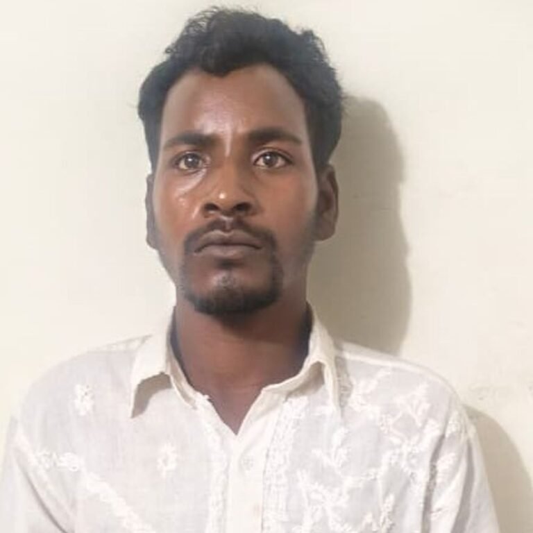रायगढ़ में 8 साल की बच्ची से रेप:घर में अकेली पाकर वारदात, पड़ोसी युवक गिरफ्तार; न्यायिक रिमांड पर भेजा गया जेल