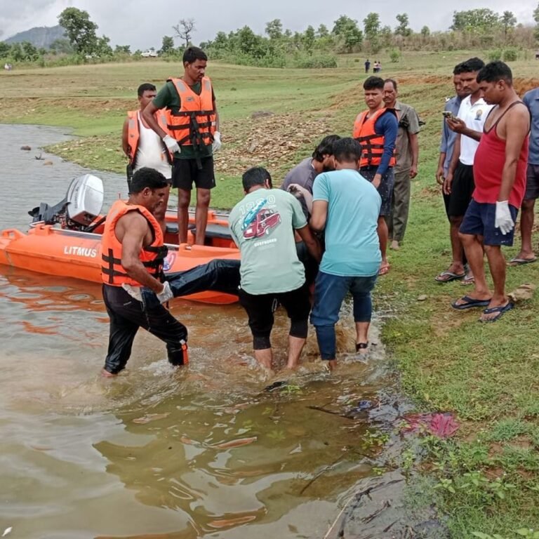 SECL कर्मी की नदी में डूबने से मौत:सतरेंगा में दोस्तों संग पिकनिक पर गया युवक नदी में डूबा, 24 घंटे बाद मिला शव