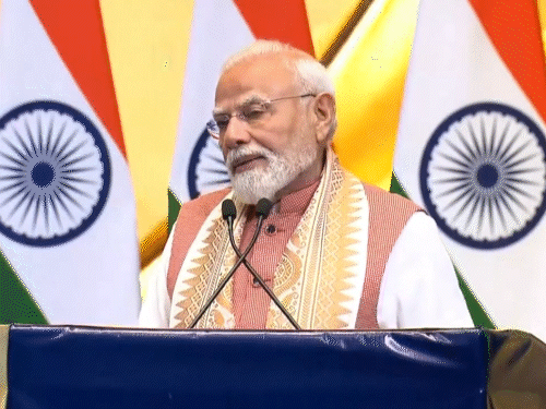 मोदी ने कहा- भारत-इंडोनेशिया में कुछ-कुछ होता है:DNA म्युचअल ट्रस्ट से बना; इंडोनेशियाई राष्ट्रपति बोले- मैं मोदी का करियर कॉपी करता हूं