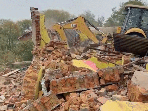 नकटी बुलडोजर कार्रवाई पर कांग्रेस आज जारी करेगी जांच रिपोर्ट:10 जुलाई को राज्यपाल से करेगी मुलाकात; 85 प्रभावित परिवारों को न्याय दिलाने की मांग