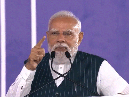 विकसित वाइब्रेंट विलेज कार्यक्रम के प्रतिभागियों से पीएम का संवाद:भारत के 74 फर्स्ट विलेज घूमकर लौटे 400 युवा, उत्तराखंड, हिमाचल, लद्दाख की संस्कृति को जाना