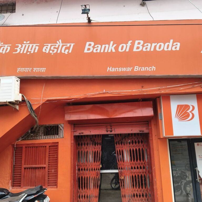 बैंक ऑफ बड़ौदा के कस्टमर्स का डेटा डार्क-वेब पर लीक:700GB से ज्यादा इंटरनल डॉक्यूमेंट्स और ऑडिट रिकॉर्ड लीक हुआ; फोरेंसिक ऑडिट करा रहा बैंक