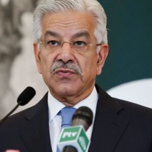 PAK रक्षा मंत्री बोले- PoK के प्रदर्शनकारी भारत जैसे दुश्मन:इनसे कोई बातचीत नहीं करेंगे; फायरिंग में 30 प्रदर्शनकारियों की मौत