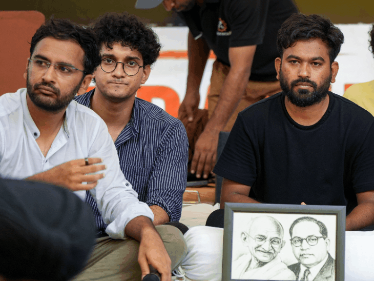 पेपर लीक आंदोलन को 4 चेहरों ने क्रांति में बदला:दीपके ने डिजिटल समर्थन जुटाया; वांगचुक ने भीड़ को एक किया