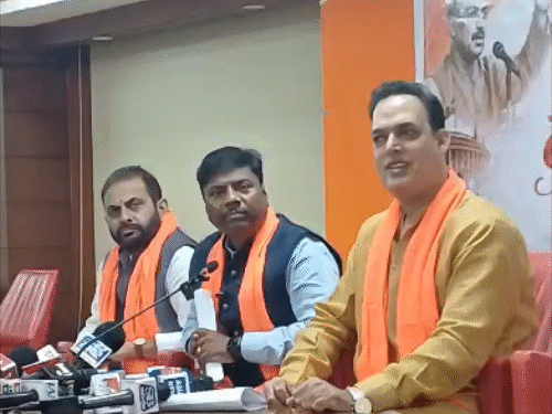 मंत्री बोले- नकटी के सिर्फ 1 वार्ड से हटा अतिक्रमण:गांव नहीं उजड़ा, कांग्रेस भड़का रही, भूपेश ने कहा- आंख मिलाकर झूठ बोल रही सरकार