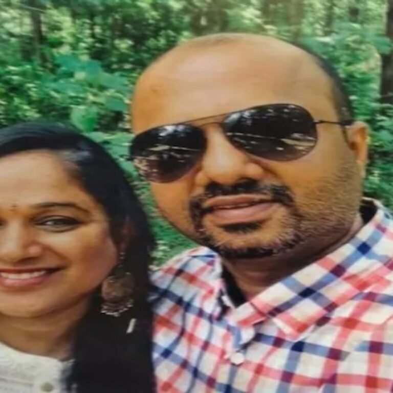 कर्नाटक में डॉक्टर की घर में हत्या, बेटा घायल मिला:पत्नी भी डॉक्टर; परिवार से कहा था- पति सो रहे, फिर बताया- बाहर गए हैं