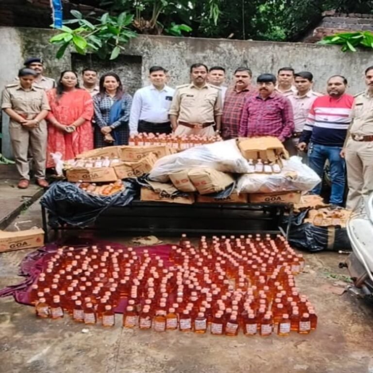 तालाब किनारे मिली 1,440 बोतल शराब:तस्कर अंधेरे का फायदा उठाकर भागे, 5 दिन की निगरानी के बाद आबकारी विभाग की कार्रवाई