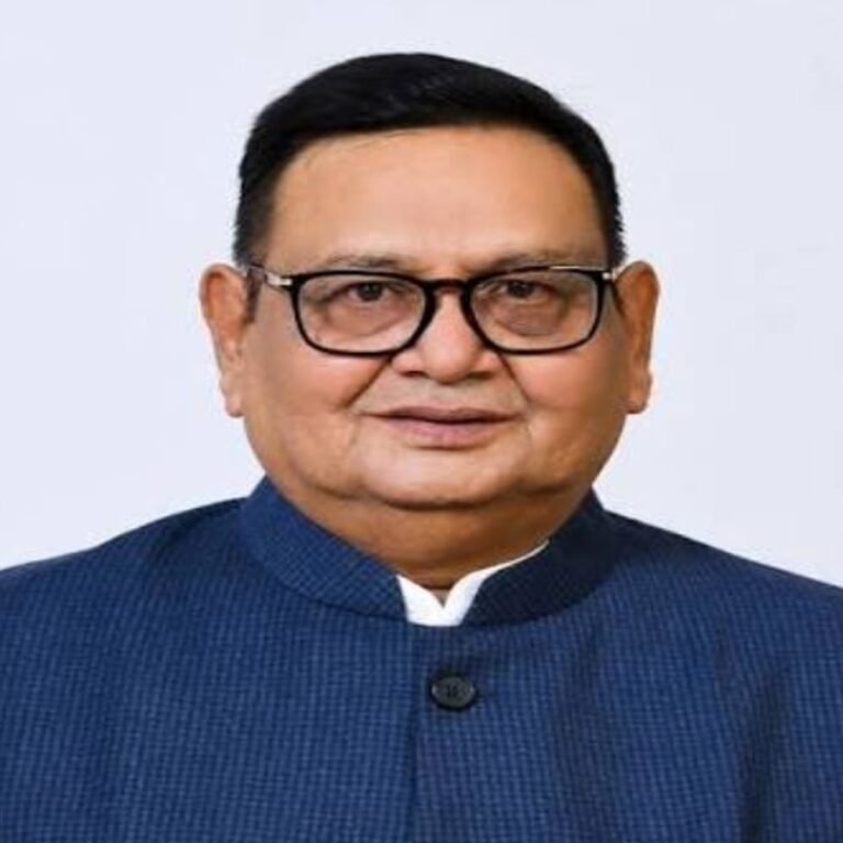 छत्तीसगढ़ शराब घोटाला, कांग्रेस नेता रामगोपाल अग्रवाल ने किया सरेंडर:कोषाध्यक्ष रहते घोटाले का पैसा राजीव भवन मंगवाने का आरोप, 3 साल से फरार थे