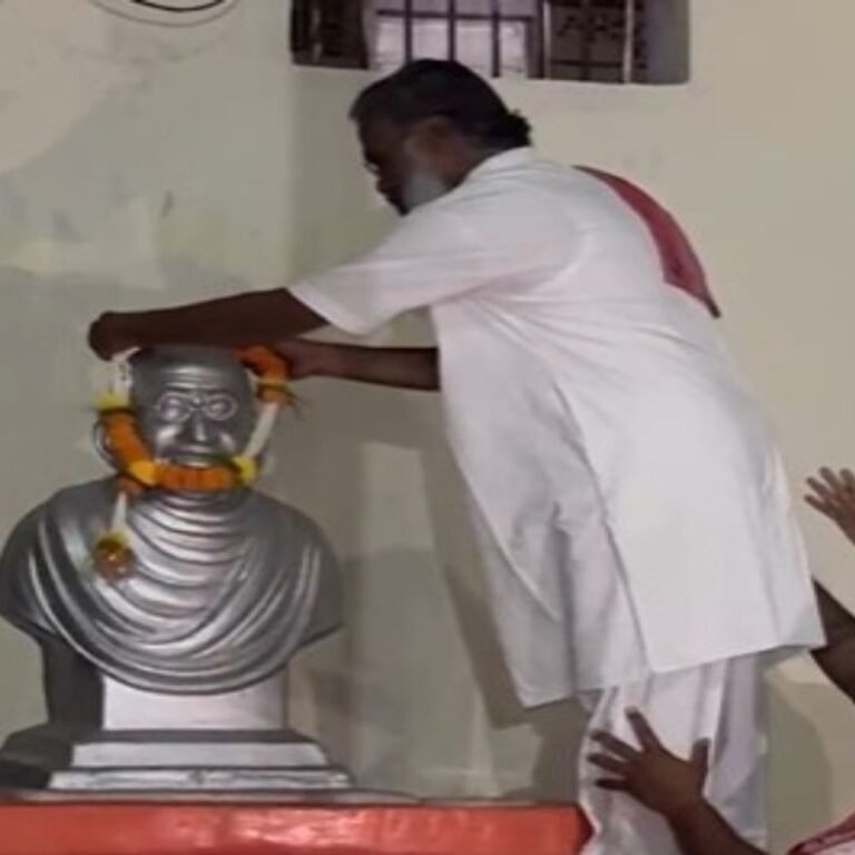 बलौदाबाजार हिंसा मामले में अमित बघेल रिहा:बोले- 2028 में बनेगी छत्तीसगढ़ियावादी सरकार, जेल के बाहर समर्थकों ने की आतिशबाजी