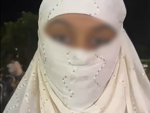 युवती बोली- सुफरान ने सोनू बनकर दोस्ती की:शादी के वक्त बताया धर्म, फिर बुर्का पहनने, नमाज पढ़ने किया मजबूर, बच्चे के जन्म पर पिलाया फिनाइल