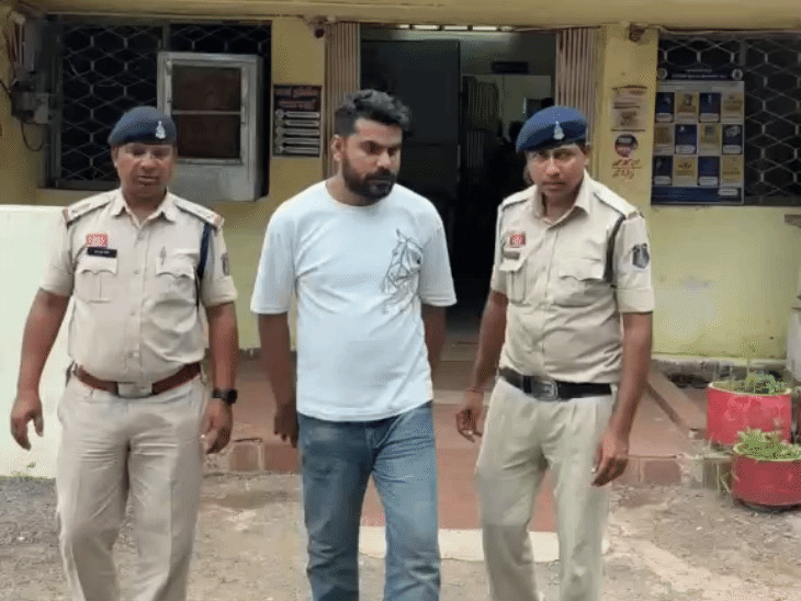 लूट के जेवर बॉयफ्रेंड ने बेचा, 2 साल बाद गिरफ्तार:2 लाख के लिए सगी बहनों ने की थी नानी की हत्या;युवक नागपुर से पकड़ाया