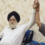 फ्रेंडशिप-डे, रायपुर के अमर-अकबर और एंथोनी के किस्से:अंजुम-विनीता 42 साल से दोस्त, छत्तीसगढ़ बनाने के लिए धरना देने वाले दोस्तों से भी मिलिए