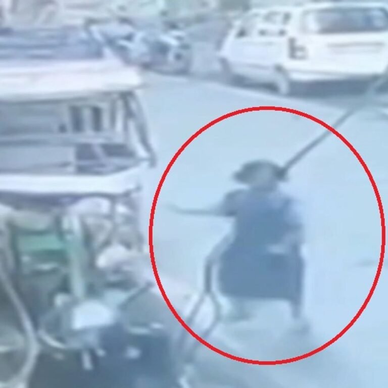रायपुर में तेज रफ्तार कार ने स्कूली छात्रा को रौंदा…VIDEO:कार के नीचे दबी नाबालिग, पैर की हड्‌डी टूटी; कार चालक की तलाश में जुटी पुलिस