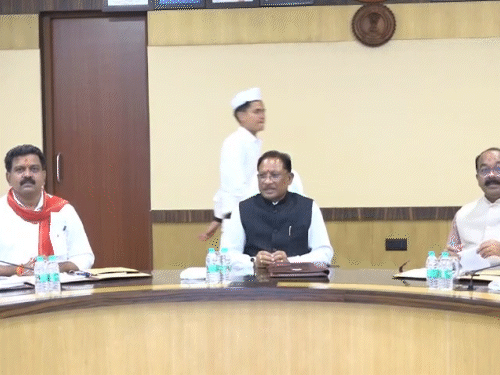 साय कैबिनेट की बैठक आज:नई योजनाओं, कृषि-ग्रामीण विकास और उद्योगों पर होगी चर्चा; प्रदेशवासियों को मिल सकती है सौगात